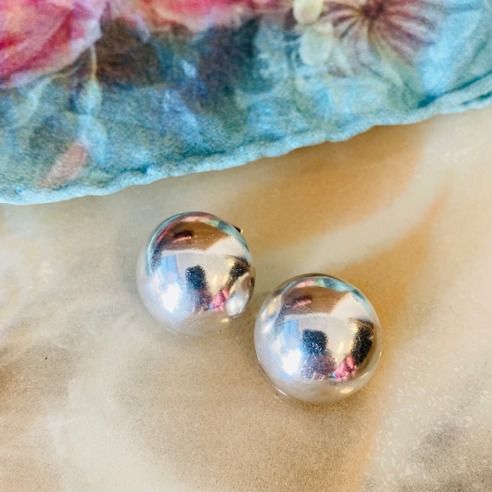 80's Sterling Silver Dome Clip Ons